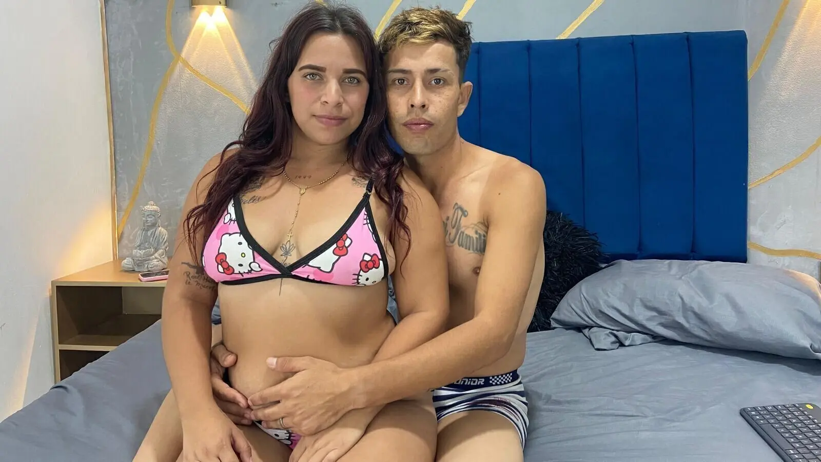 AngelaAndMike livejasmin