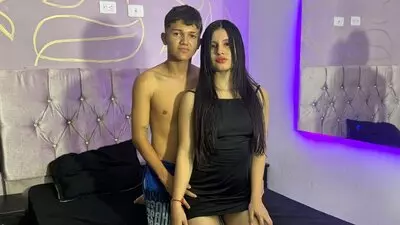 LeslyAndJhonns livejasmin