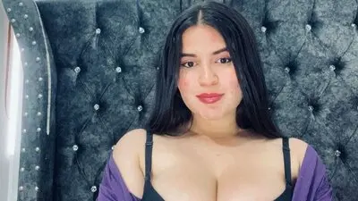 DafneRaymond livejasmin