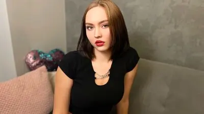 EmilyCyper livejasmin