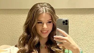 LeonaAlford livejasmin
