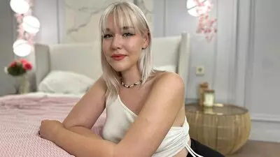 LorriLawrence livejasmin