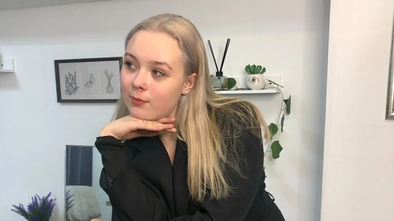 WhitneyCrumpton livejasmin