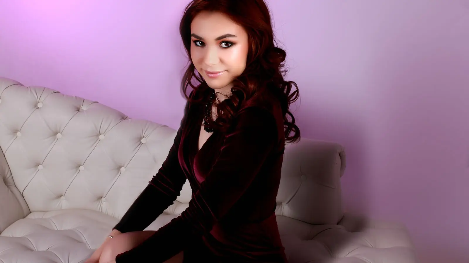 YouthfulKarina livejasmin