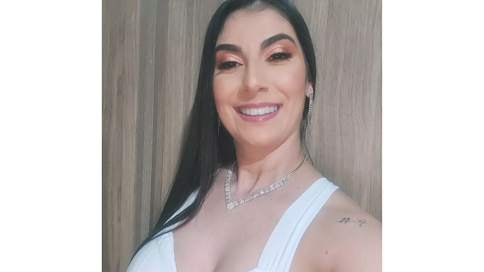 ZaraCampuzano livejasmin