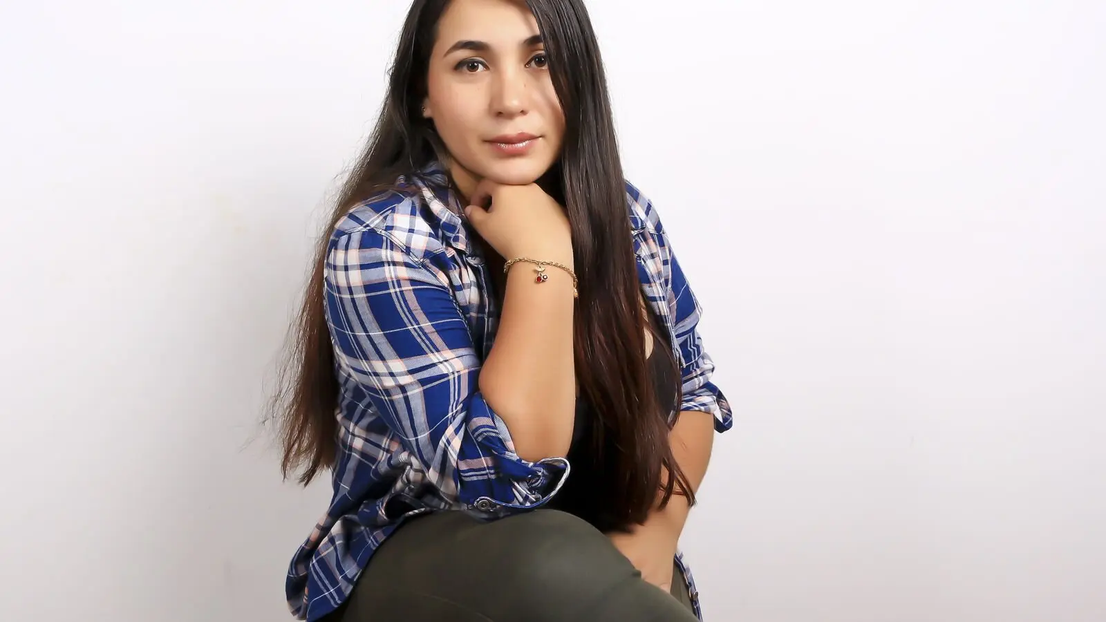 monikameyer livejasmin